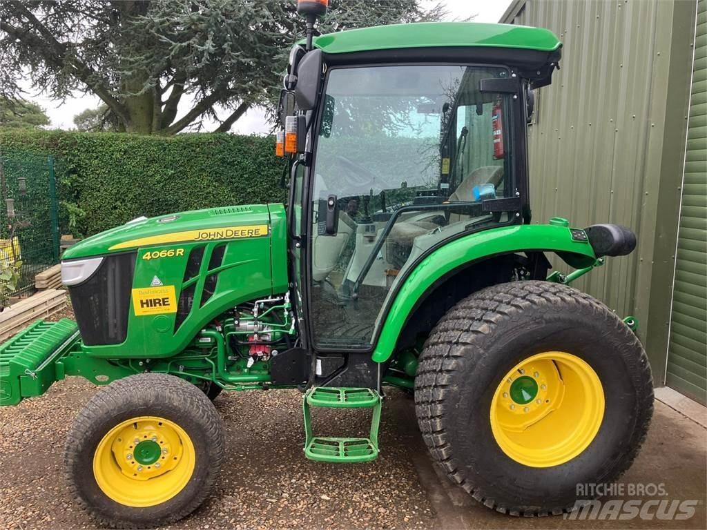 John Deere 4066R Kompakt traktorok