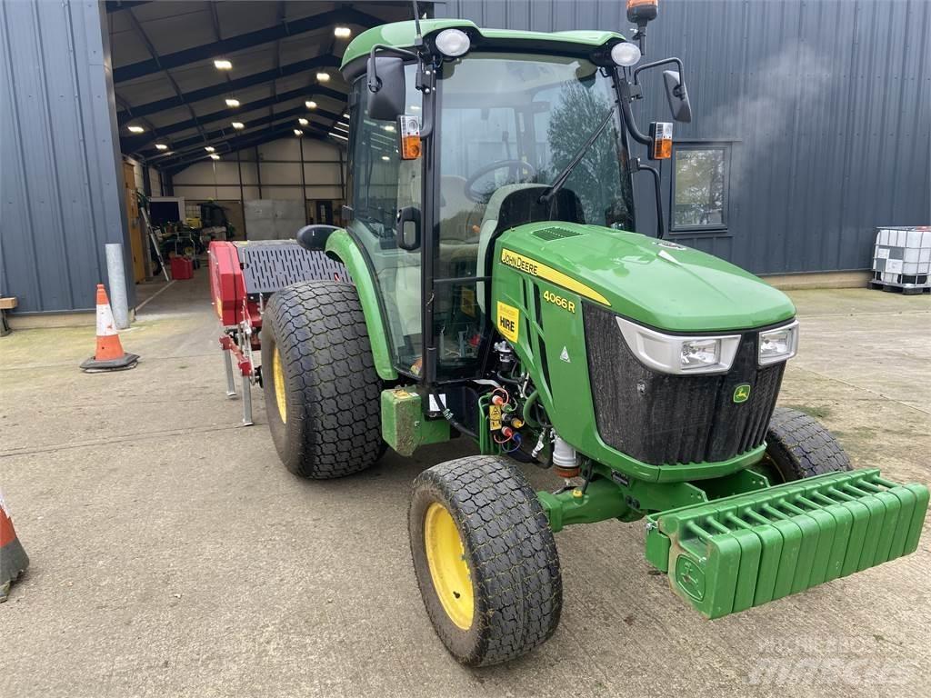 John Deere 4066R Kompakt traktorok