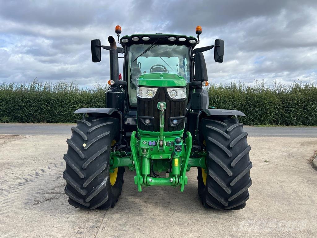 John Deere 6250R Traktorok