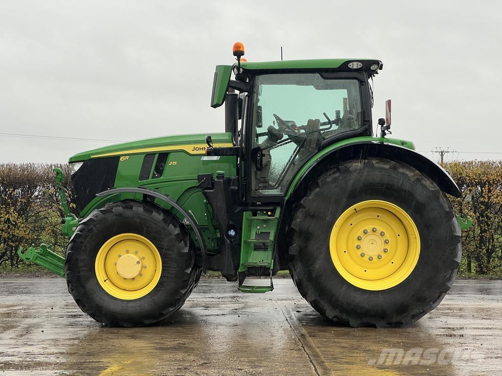 John Deere 6R215 Traktorok