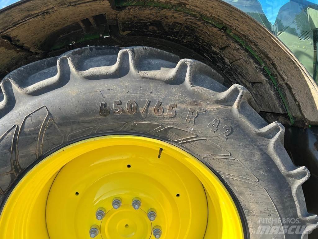 John Deere 6R215 Traktorok