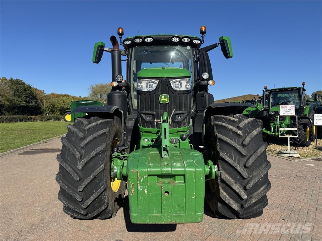 John Deere 6R250 Traktorok