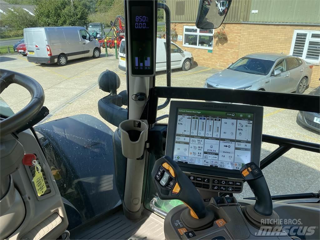 John Deere 6R250 Traktorok
