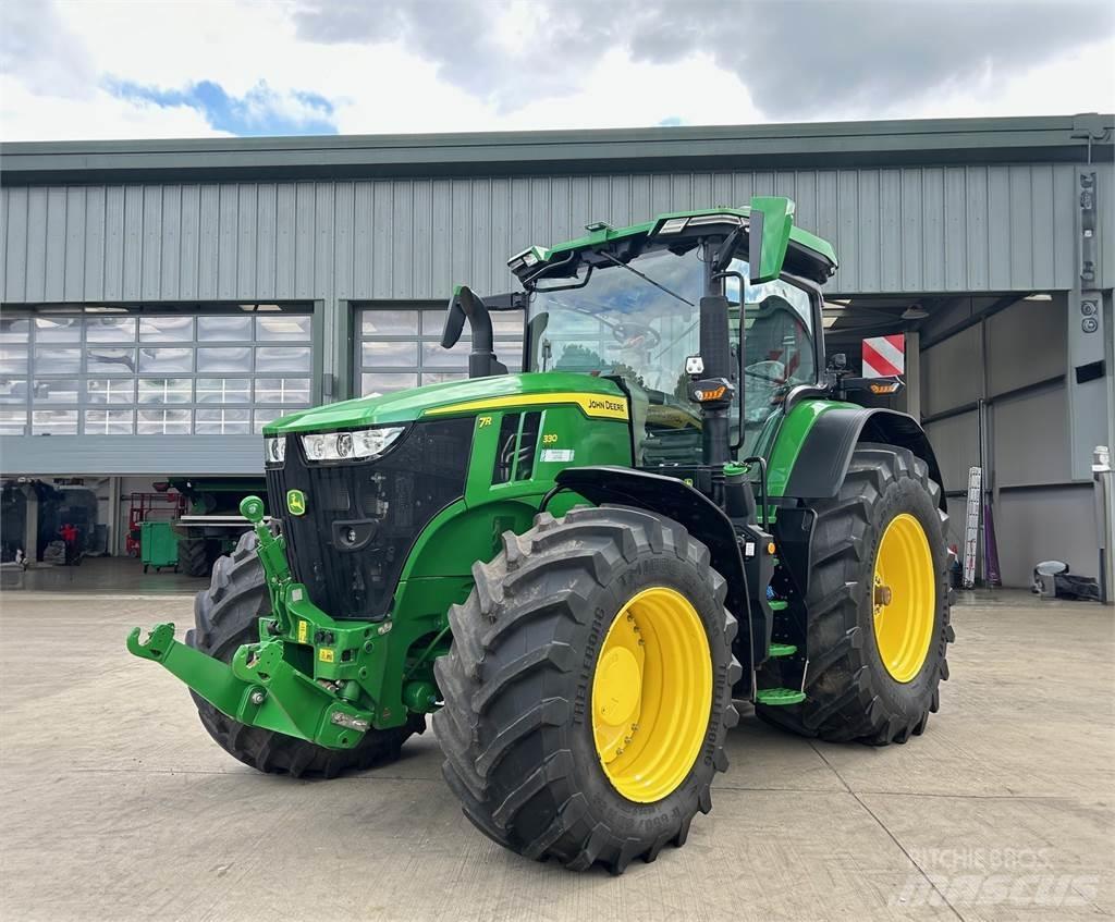 John Deere 7R330 Traktorok