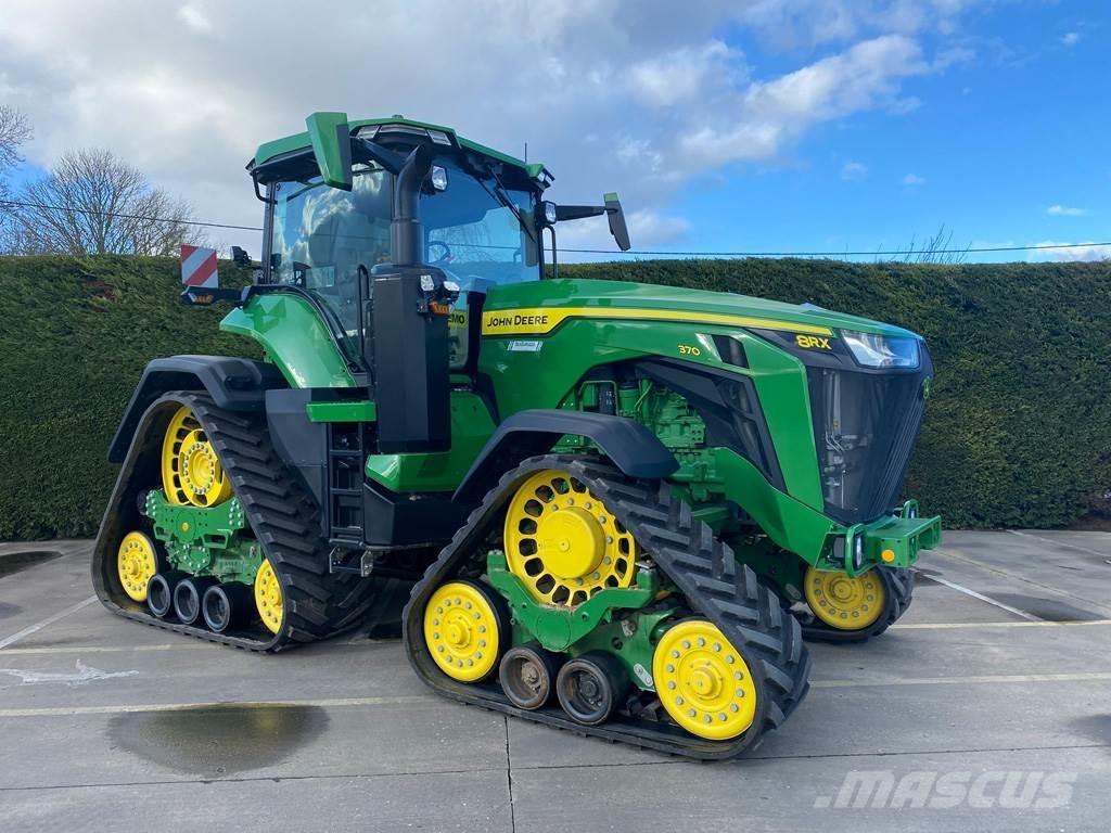 John Deere 8RX370 Traktorok