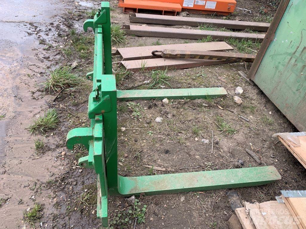 John Deere PALLET Egyéb adapterek és tartozékok