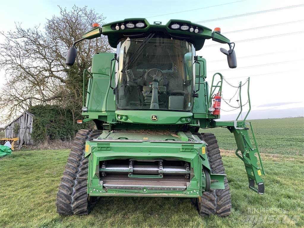 John Deere T670 Kombájnok