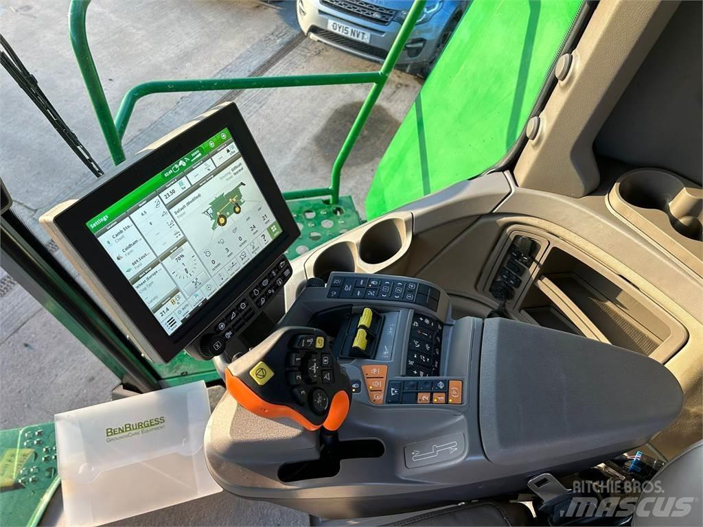 John Deere X91100 Kombájnok