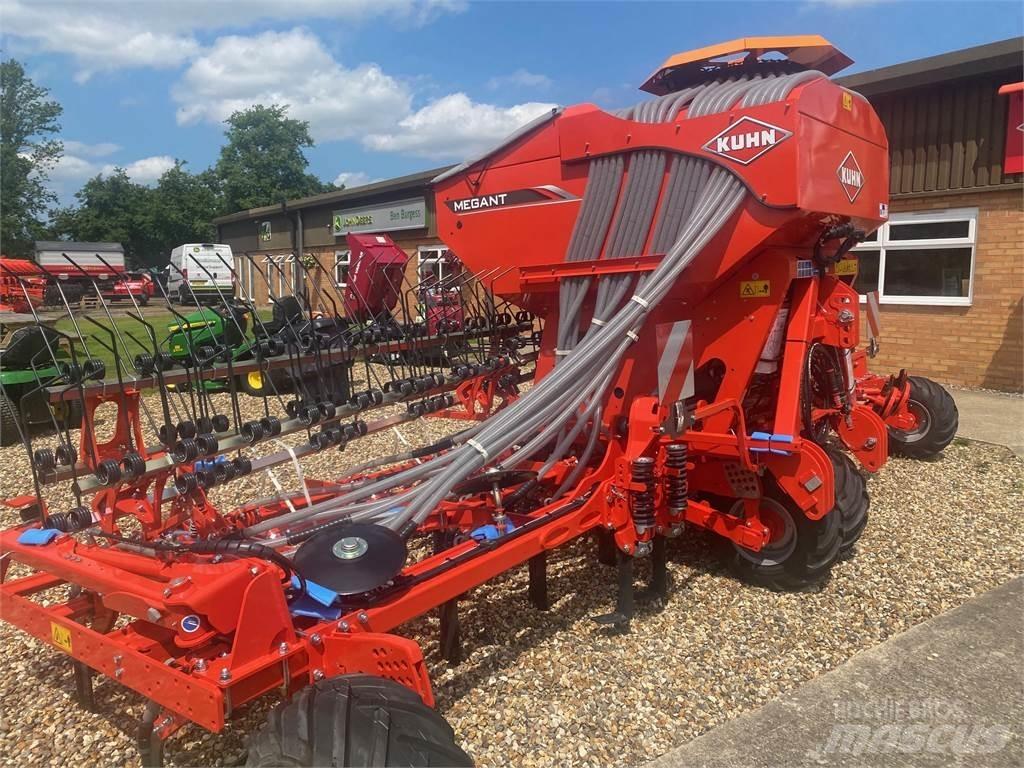 Kuhn MEGANT 602R Sorvetőgép