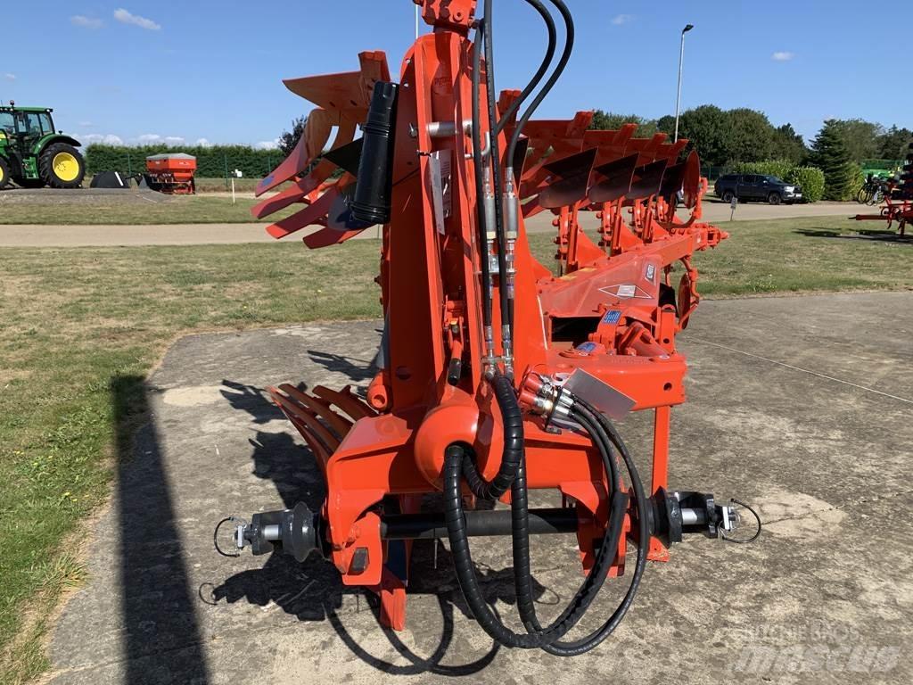 Kuhn MM153 Váltvaforgató ekék