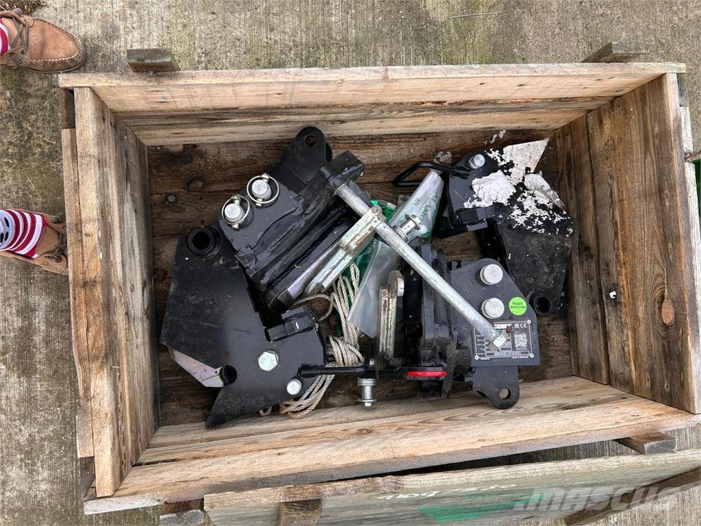 McConnel BRACKETS Teleszkópos mezőgazdasági rakodók