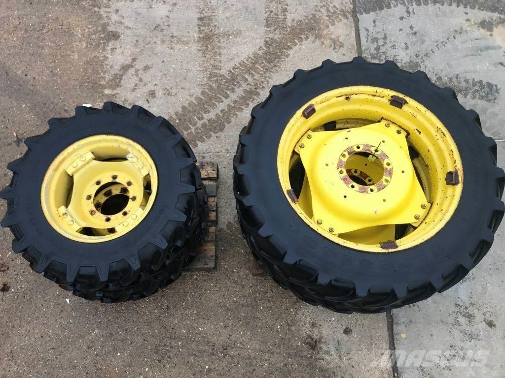  ROWCROP Gumiabroncsok, kerekek és felnik
