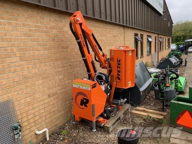 Ryetec SL320 Szárzúzók és fűkaszák