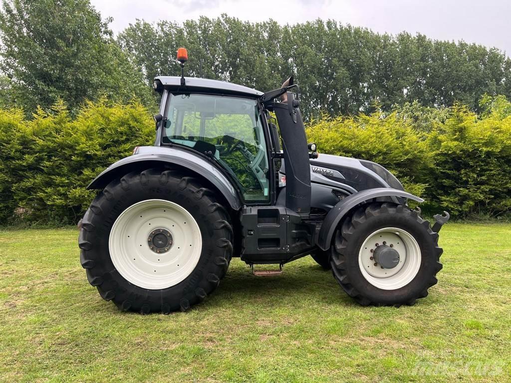 Valtra T234 Traktorok
