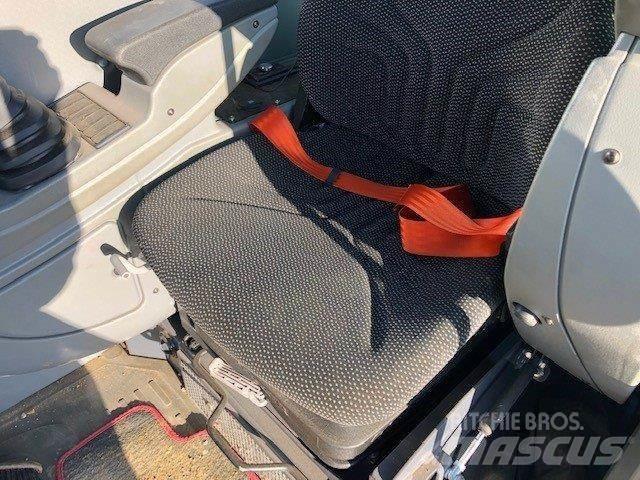 Yanmar SV120 Közepes (midi) kotrók 7 t - 12 t