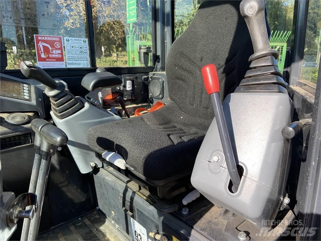 Yanmar VIO26-6 Közepes (midi) kotrók 7 t - 12 t