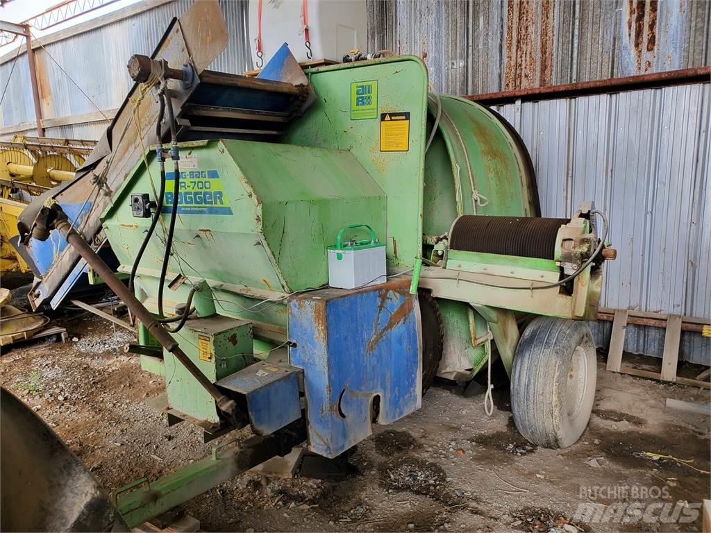 AG-BAG JR-700 Szecskázók
