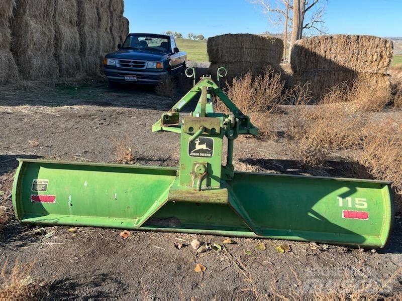 John Deere  Nehéz boronák