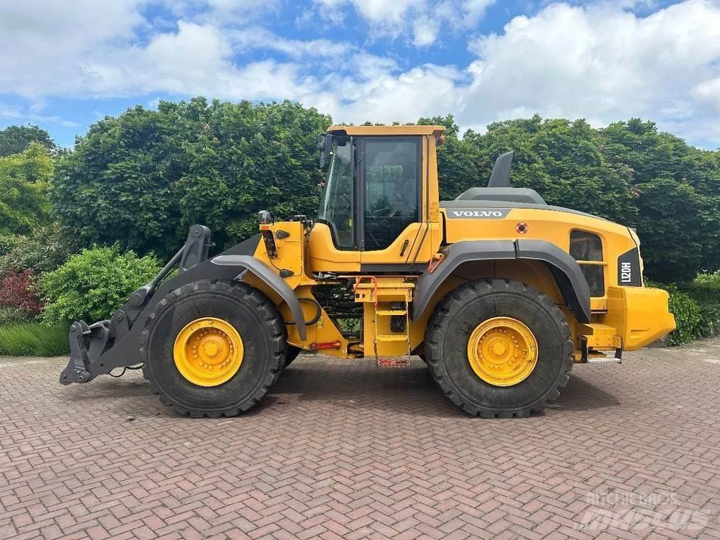 Volvo L120 H Gumikerekes homlokrakodók