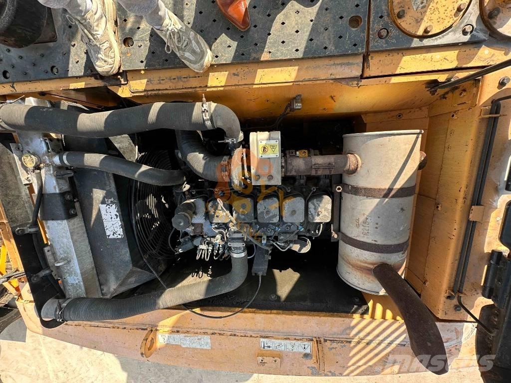 Hyundai R 225 -9 Lánctalpas kotrók