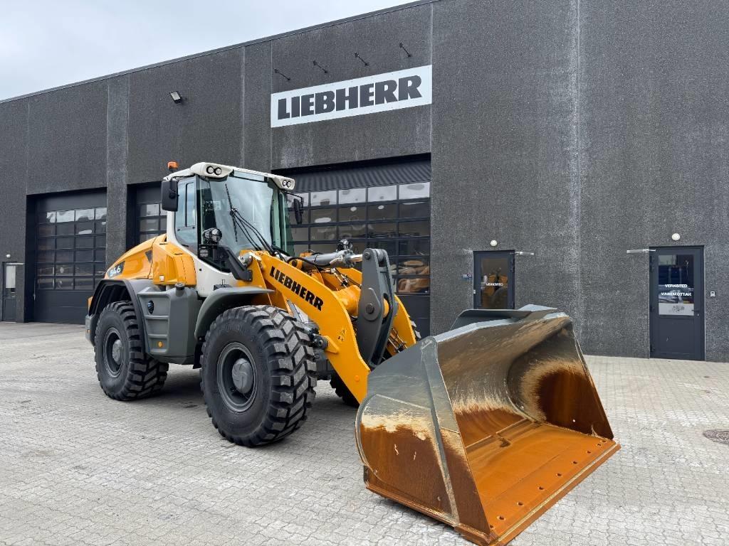 Liebherr L546 Gumikerekes homlokrakodók
