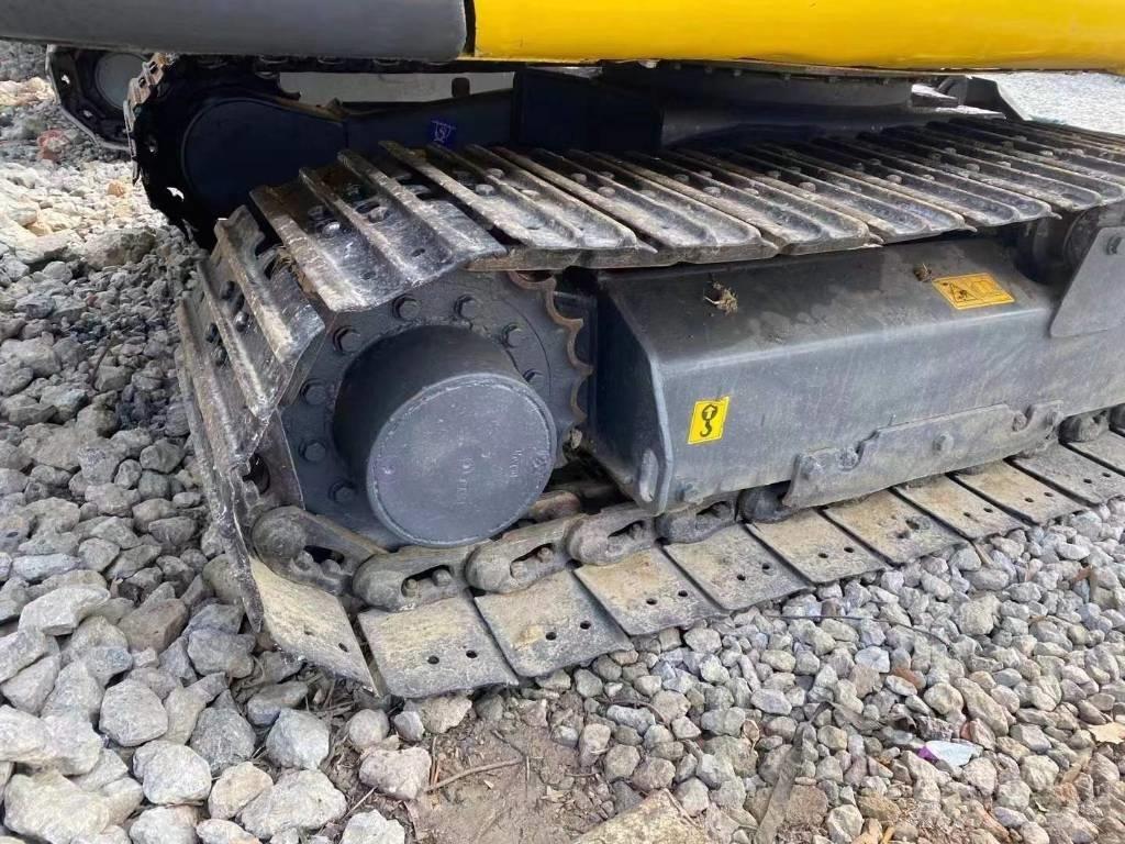 Komatsu PC 56 Lánctalpas kotrók