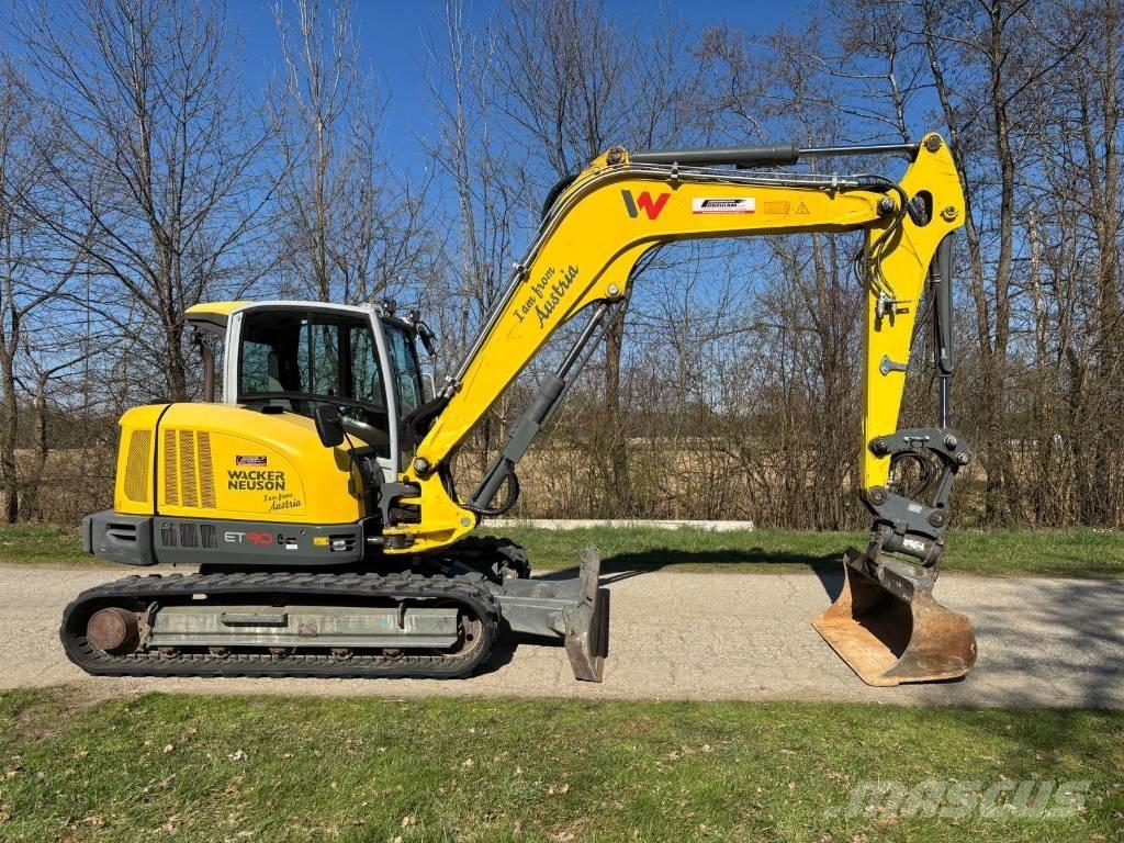 Wacker Neuson ET 90 Közepes (midi) kotrók 7 t - 12 t