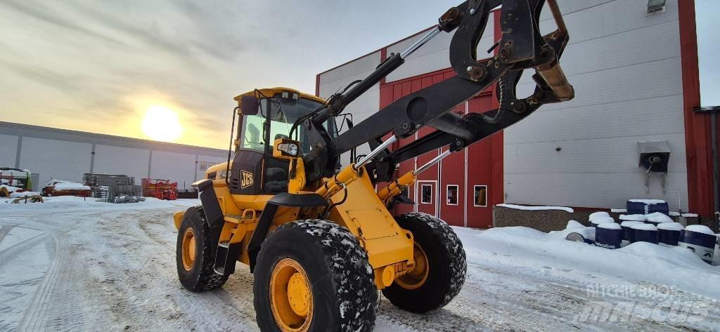 JCB 426 Gumikerekes homlokrakodók