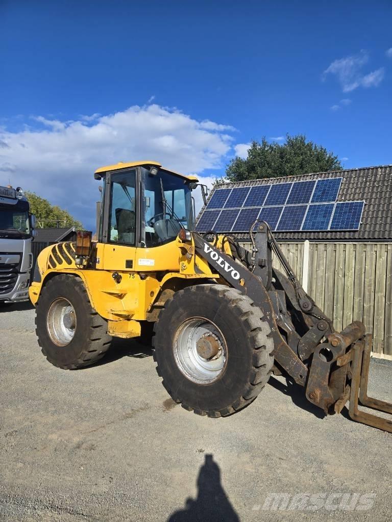 Volvo L 40 B TP Gumikerekes homlokrakodók