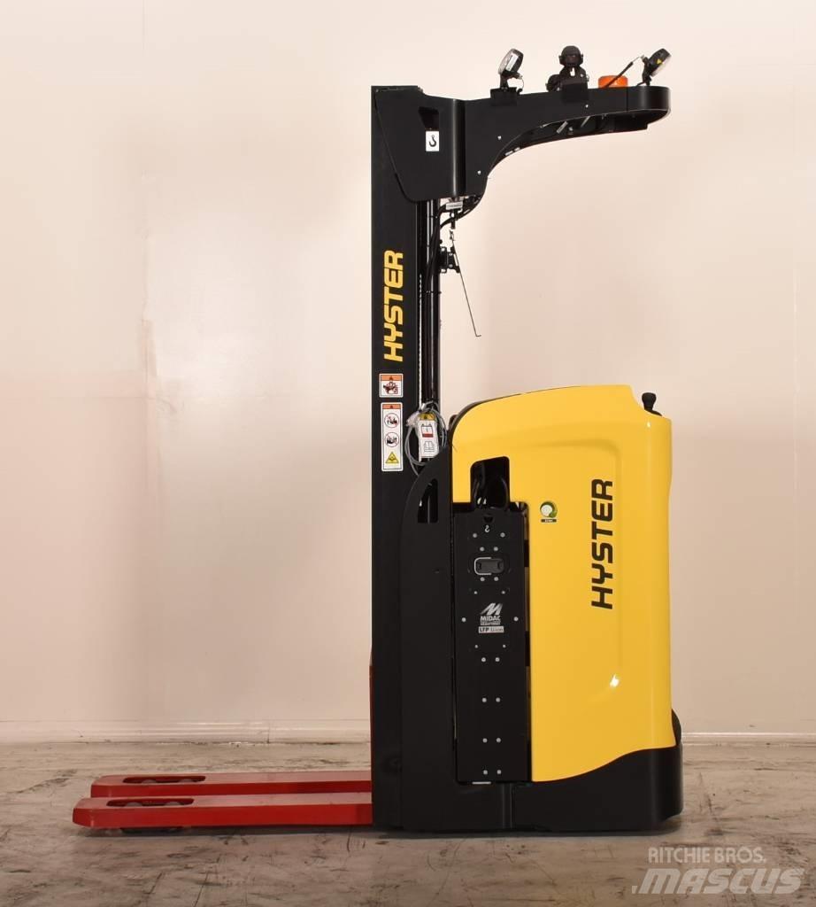 Hyster RS1.6 Elektromos gyalogkíséretű targoncák