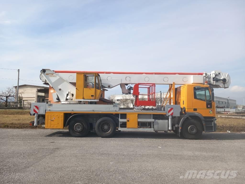 Pagliero J340TA Teherautóra szerelt emelők és állványok