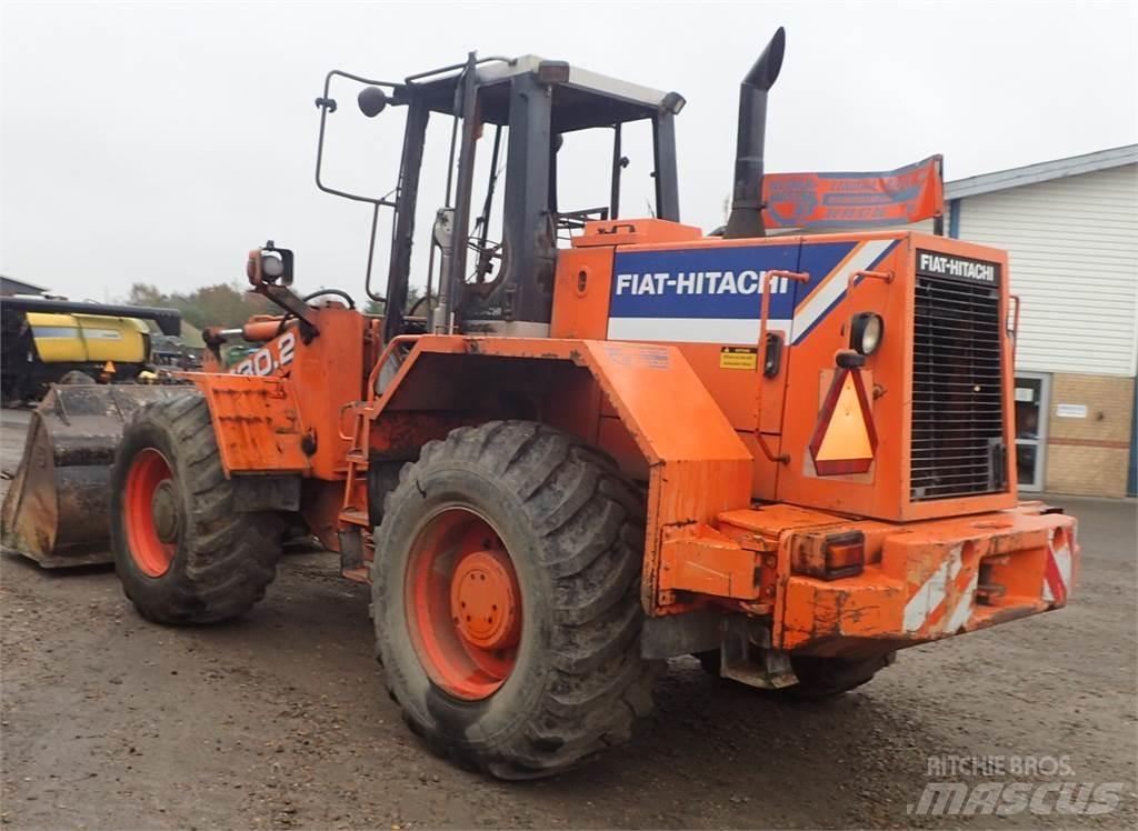 Hitachi FR130.2 Traktorok