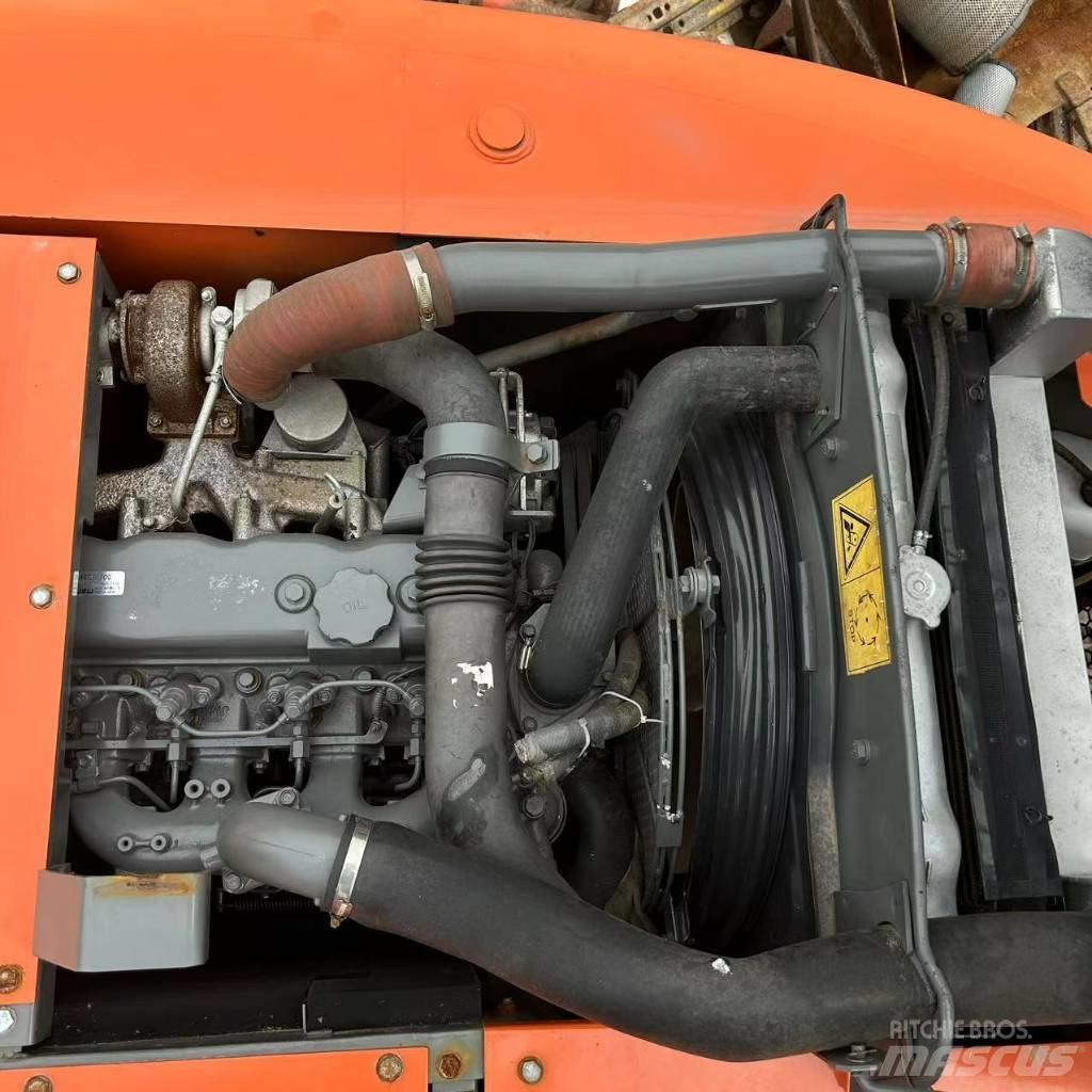 Hitachi ZX 120 Lánctalpas kotrók