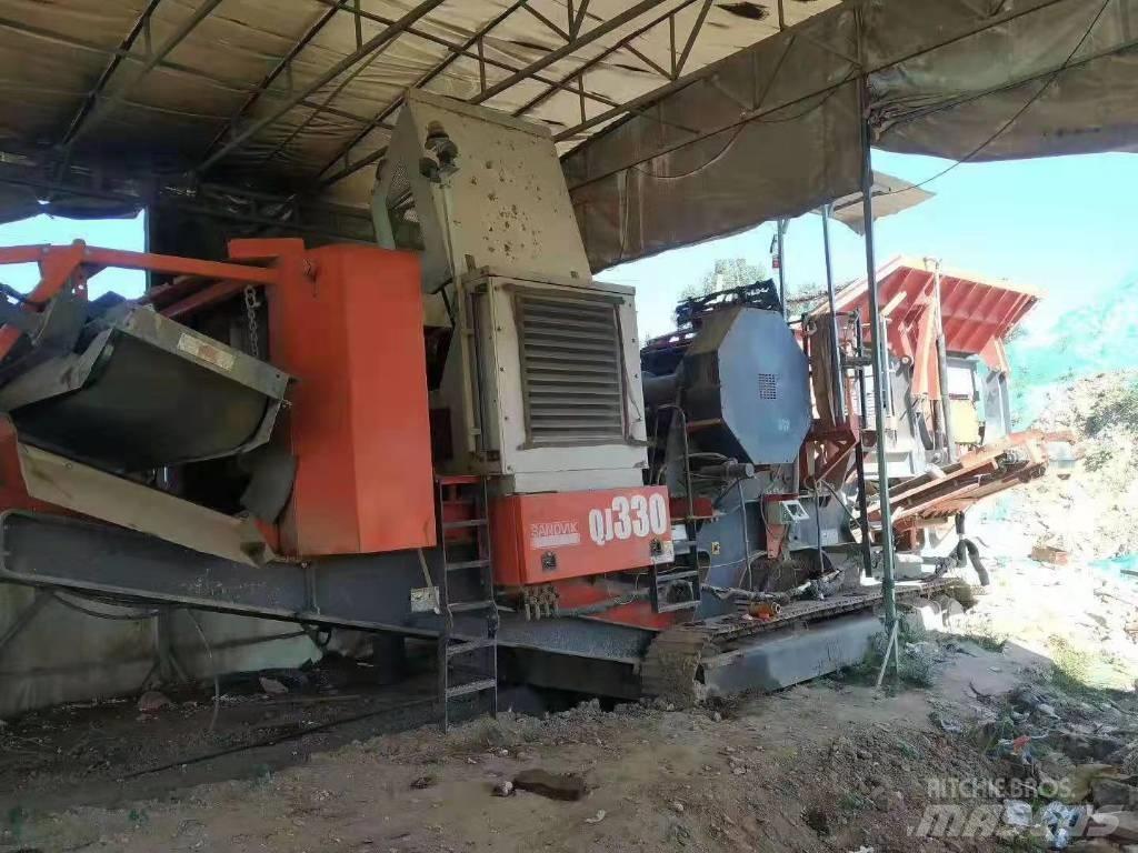 Sandvik QJ330 Mobil törőgépek