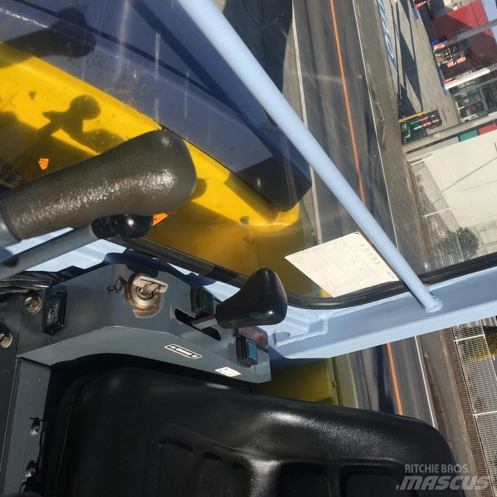 Kubota RX-202 Mini kotrók < 7t