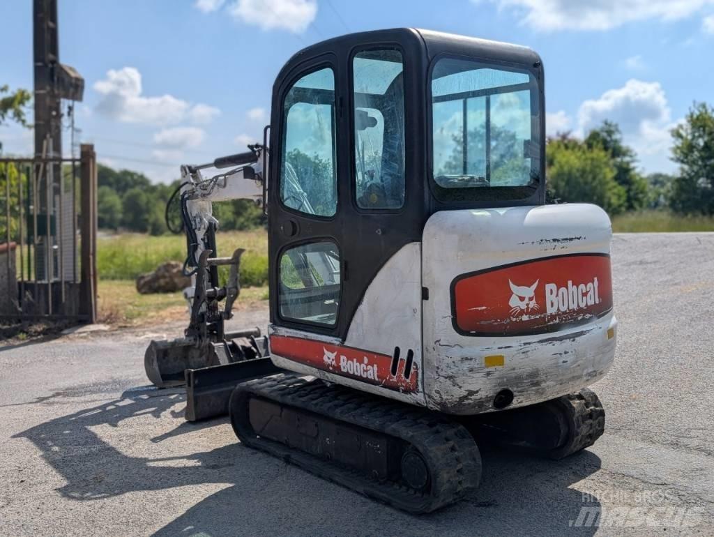 Bobcat 325 G Mini kotrók < 7t