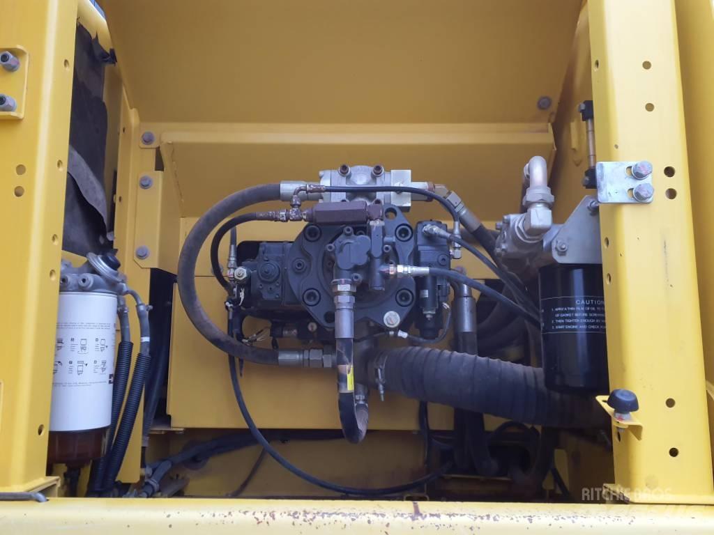 New Holland E 385 C Lánctalpas kotrók