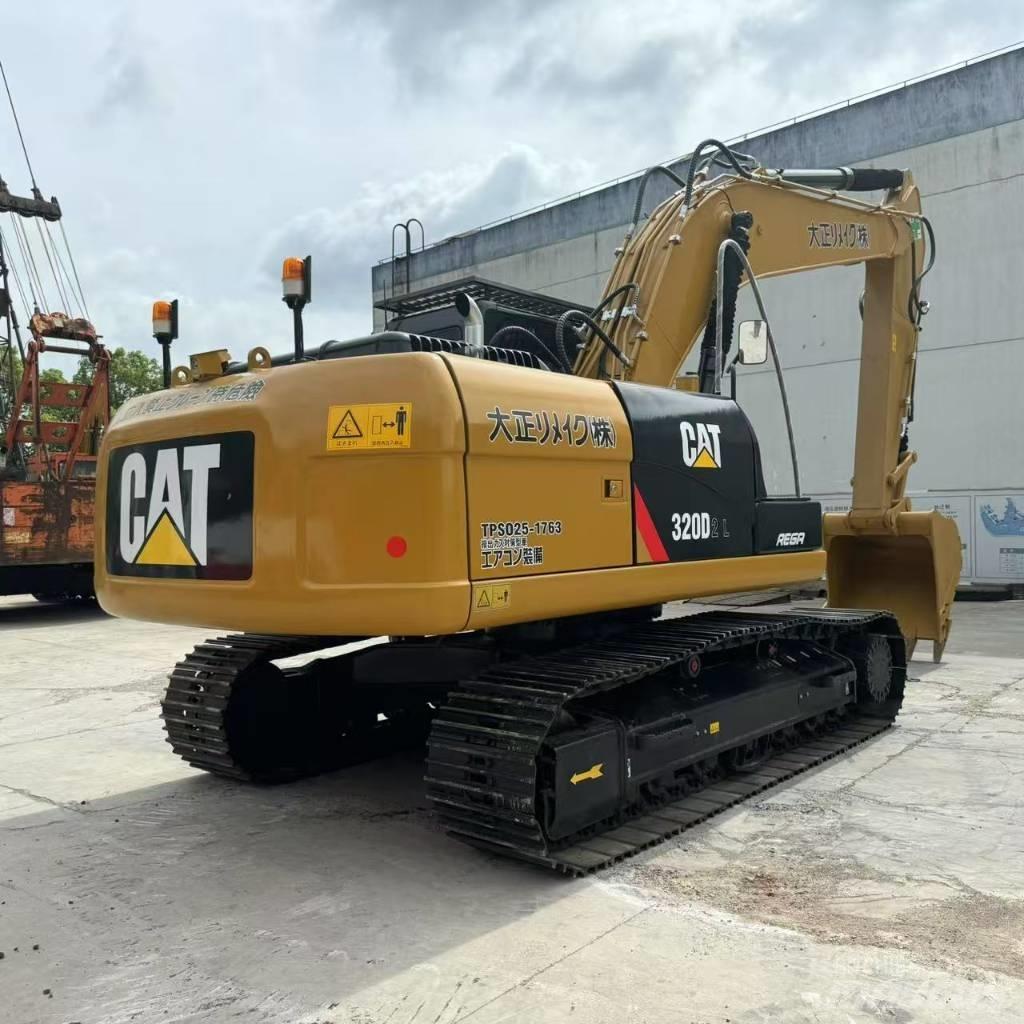 CAT 320D2L Közepes (midi) kotrók 7 t - 12 t