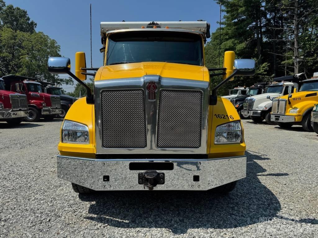 Kenworth T 880 Billenő teherautók