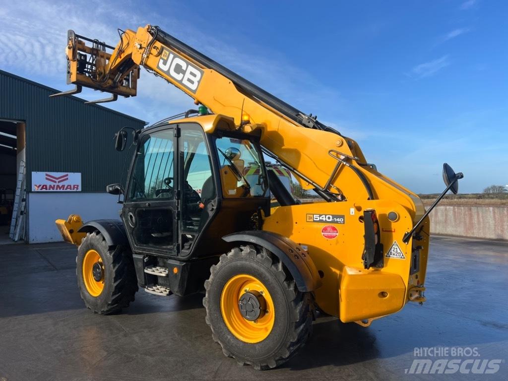 JCB 540-140 Hi Viz Teleszkópos rakodók