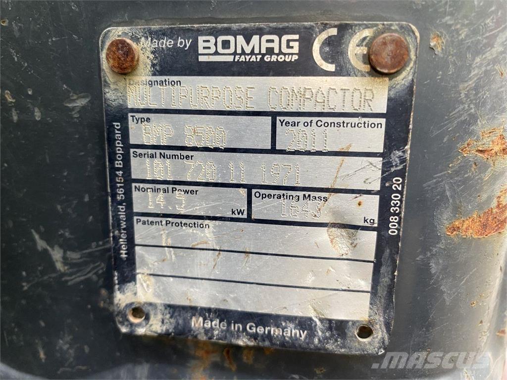 Bomag BMP 8500 Hengerek