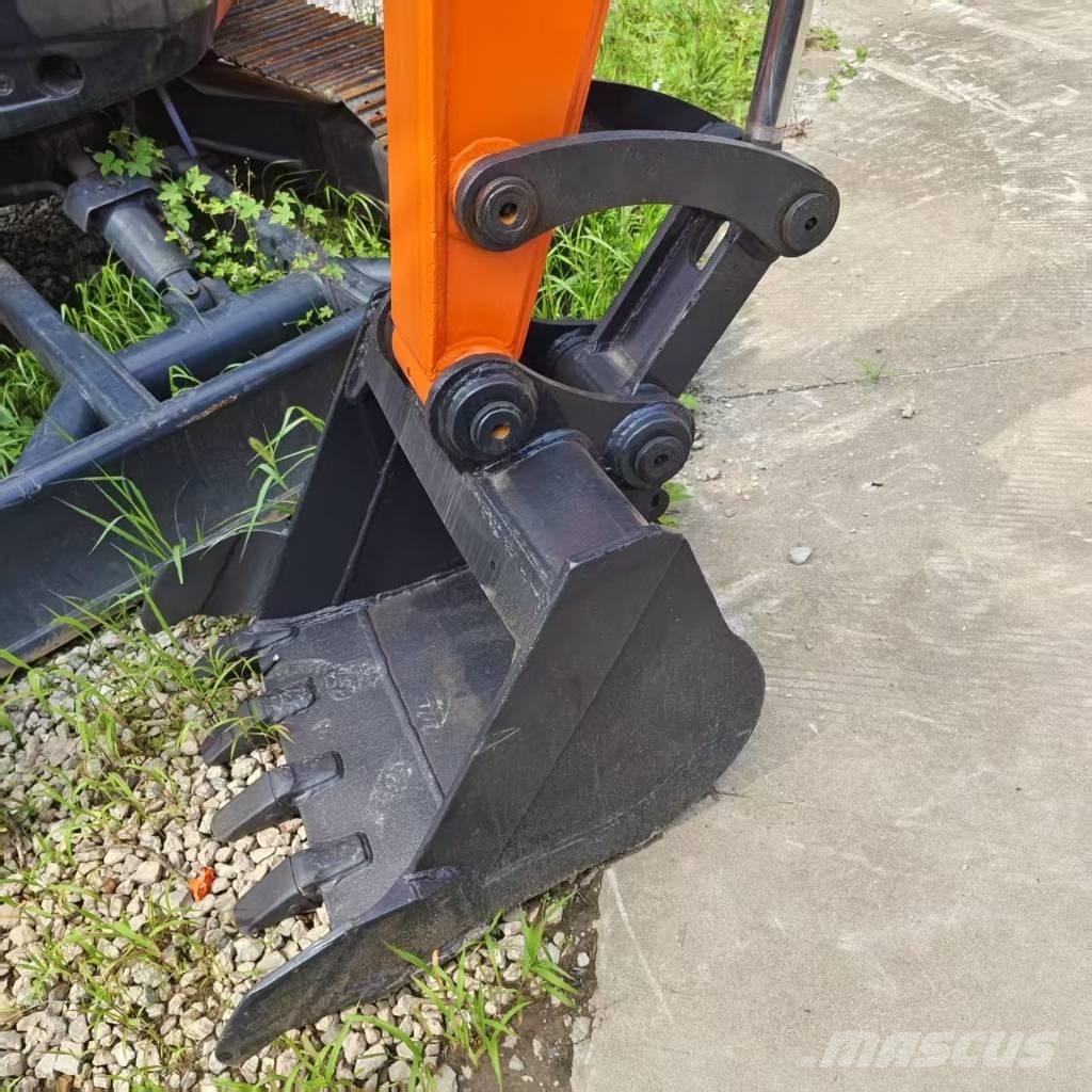 Hitachi ZX 50 U Mini kotrók < 7t