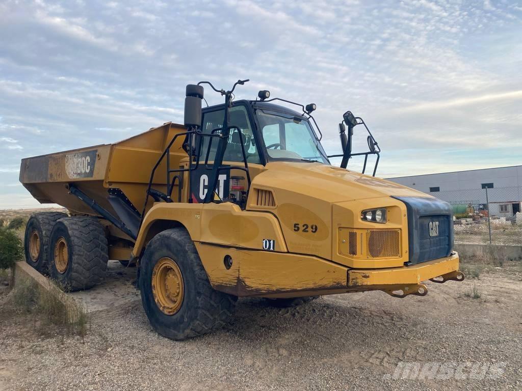 CAT 730 C Csuklósdömperek