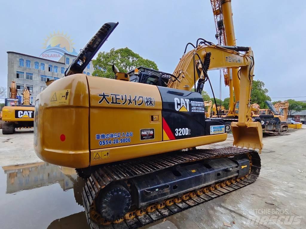 CAT 320D 2 Lánctalpas kotrók