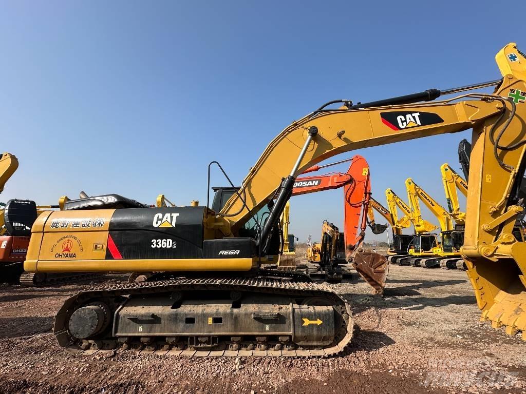 CAT 336 D2 Lánctalpas kotrók