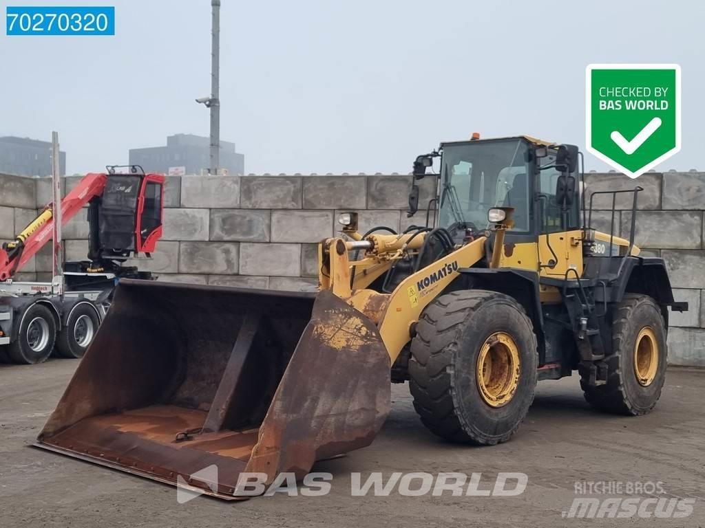 Komatsu WA380-6 Gumikerekes homlokrakodók