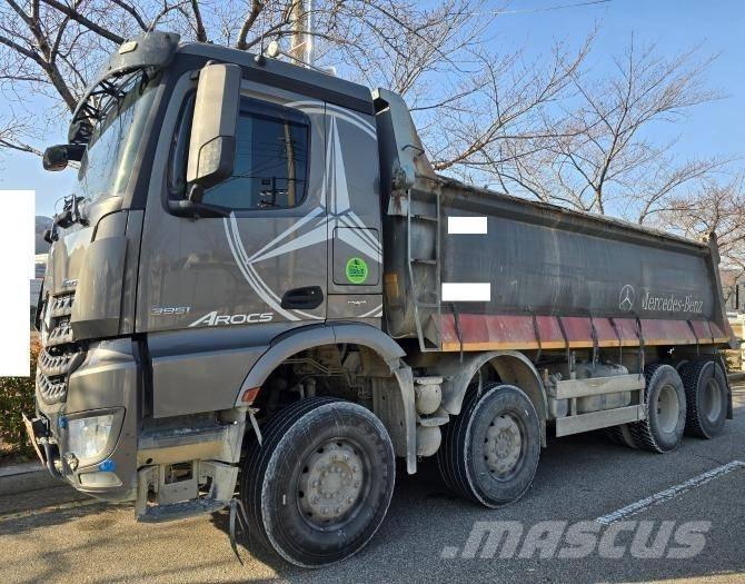Mercedes-Benz 3951 Mezei dömperek