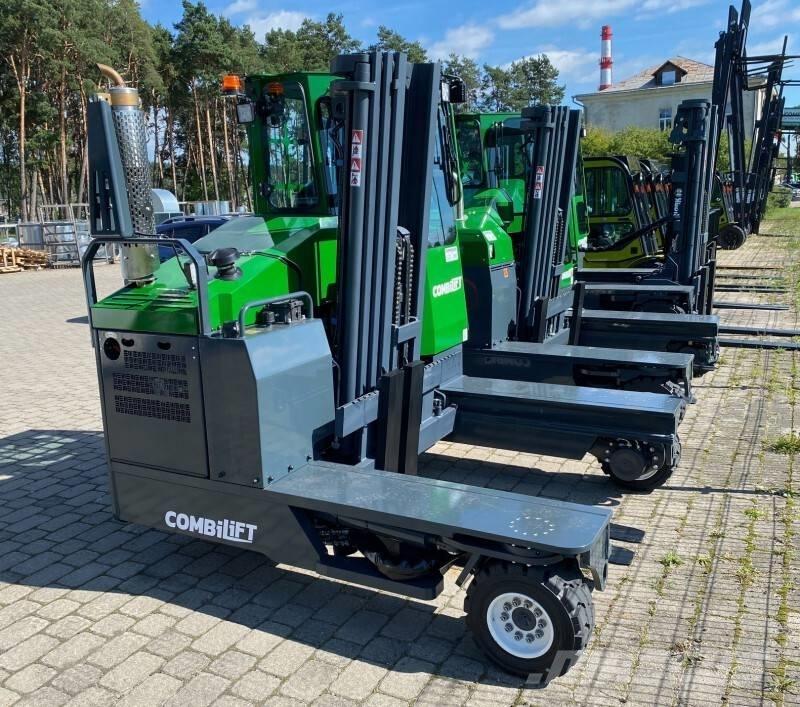 Combilift C 4000 Tolóoszlopos négyutas targonca