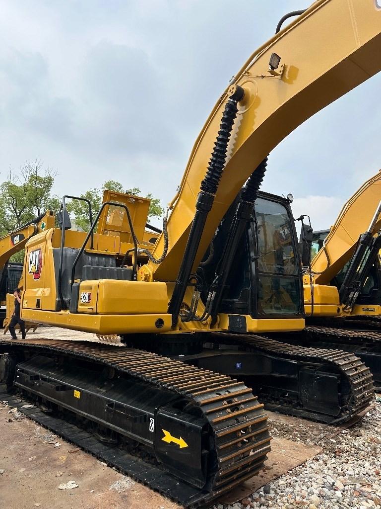 CAT CAT320 Közepes (midi) kotrók 7 t - 12 t