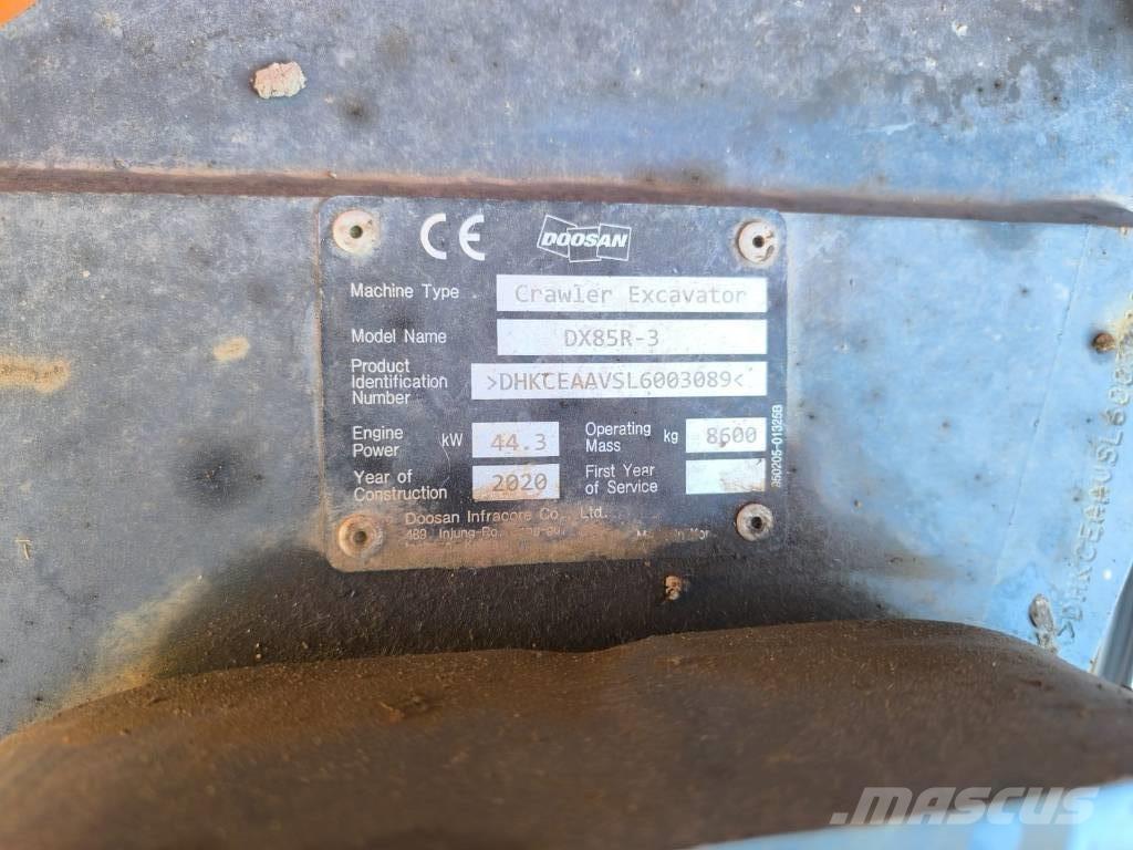 Doosan DX 85 R-3 Közepes (midi) kotrók 7 t - 12 t